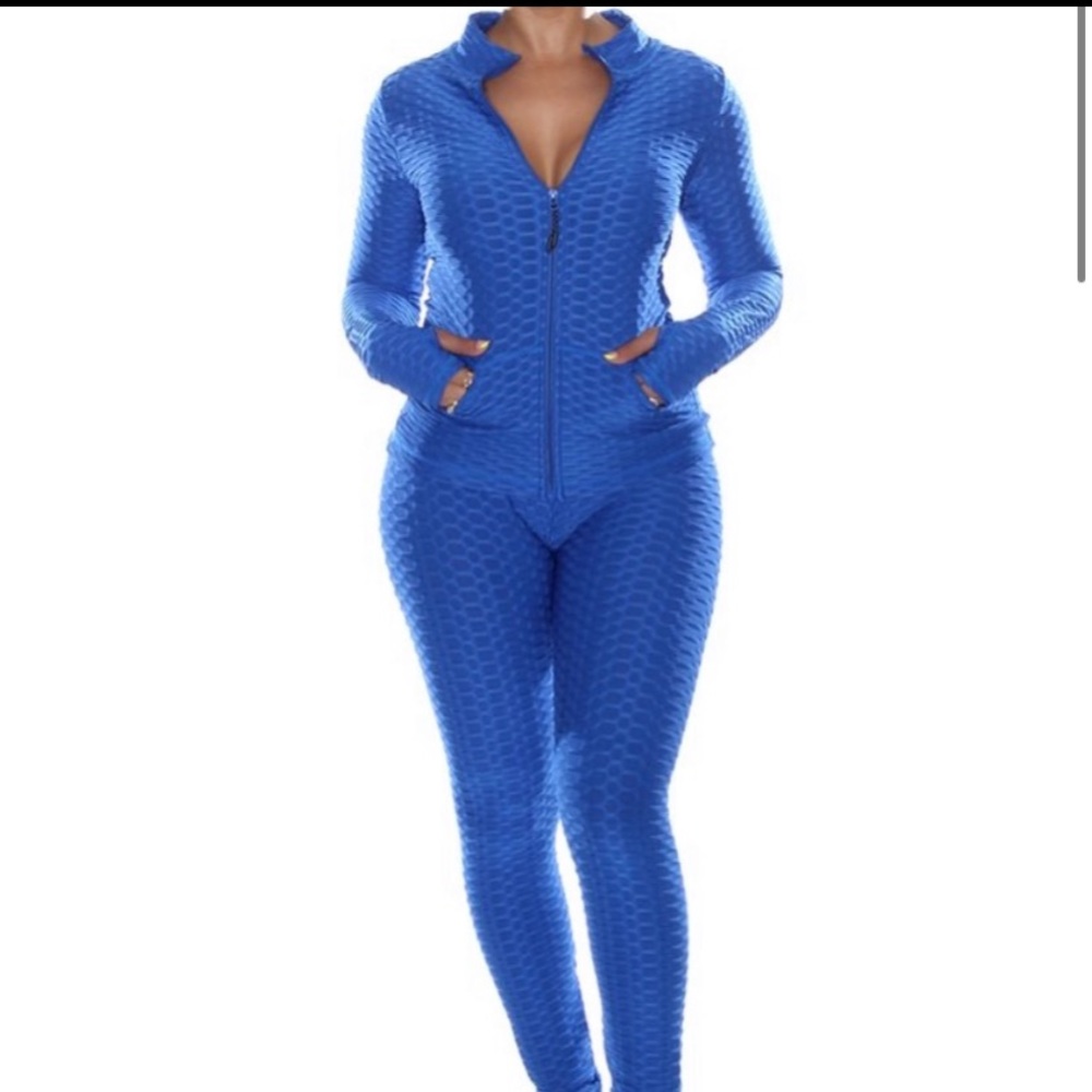 Women’s scrunch tracksuit